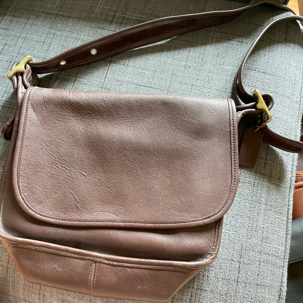 Vintage Coach shoulder bag